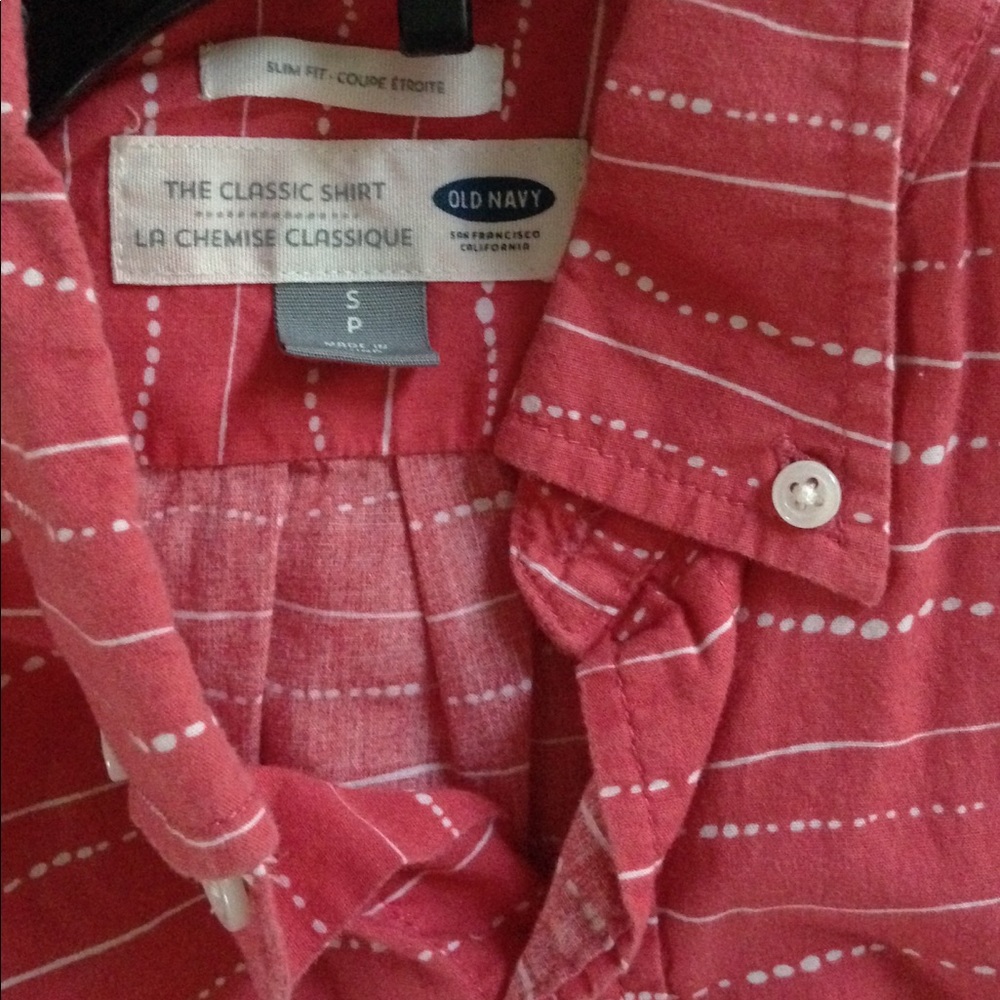 Old Navy Slim Short Sleeve Button Down